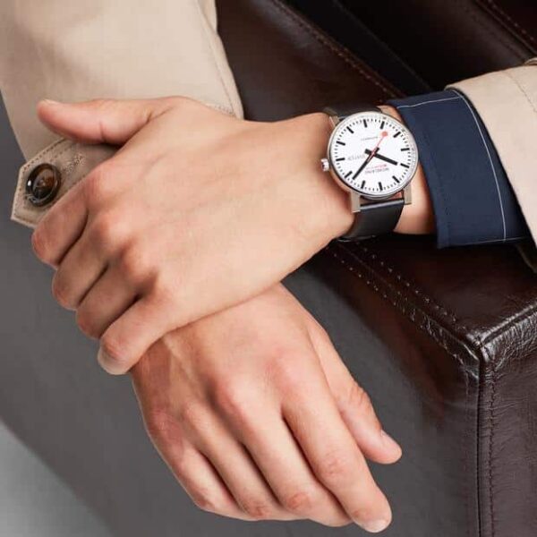 Classic Watch Mondaine A132.30359.16SBB