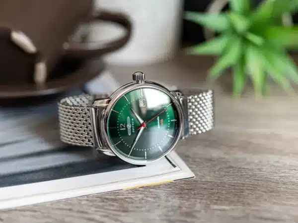 Zeppelin Watch 8160M 4 aa