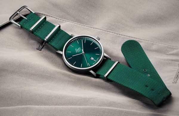 862076 ClassicPetrol40 4