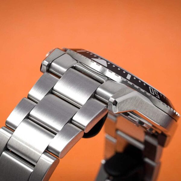 Armand Nicolet JSS SUPER SPORT A480HNA NR MA4480AA Conteenium 18