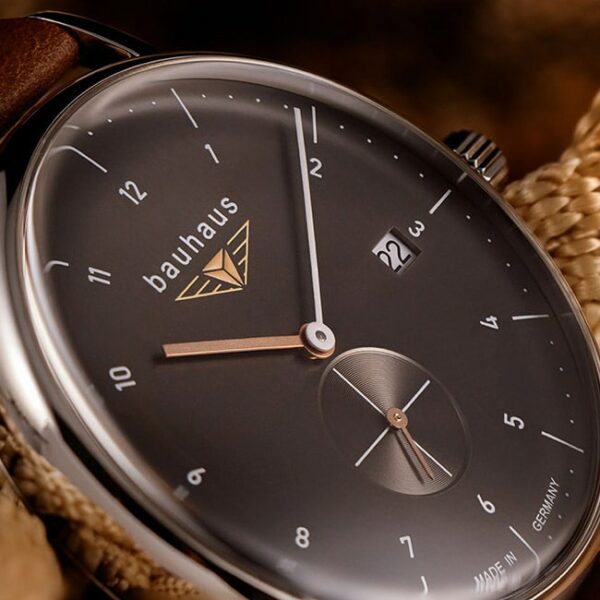 Bauhaus Quartz Small second 2132 2 Conteenium 3