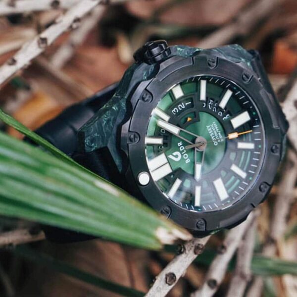 Boldr Odyssey Carbon Green Conteenium 3