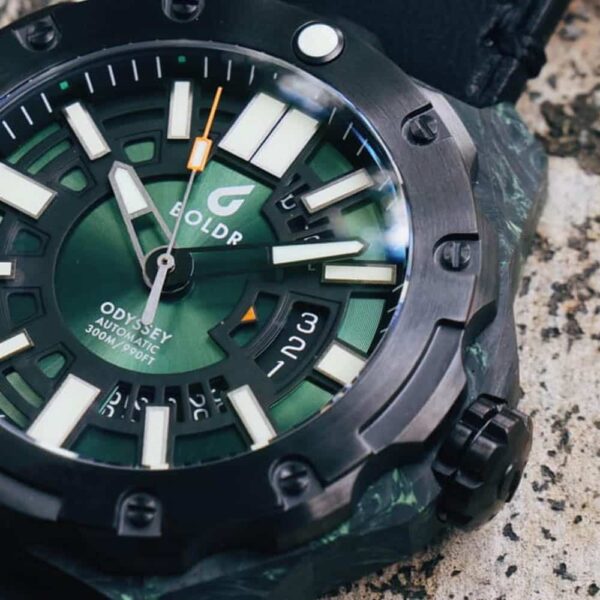 Boldr Odyssey Carbon Green Conteenium 4