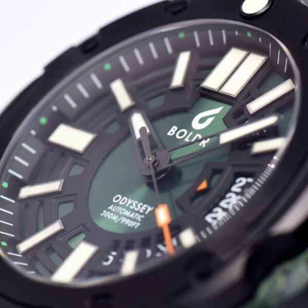 Boldr Odyssey Carbon Green Conteenium 5