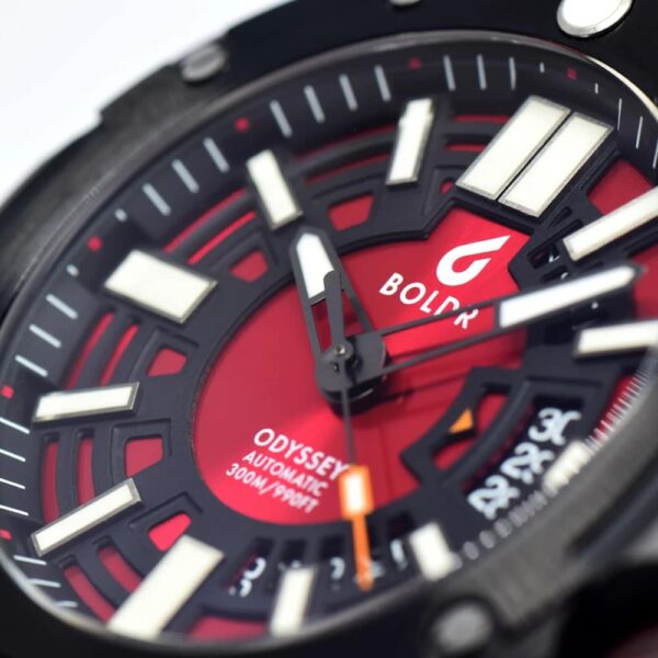 Boldr Odyssey Carbon Red Conteenium 4