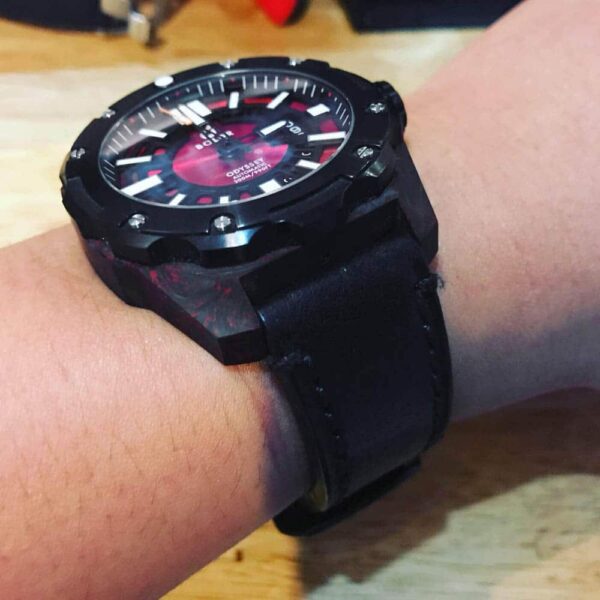 Boldr Odyssey Carbon Red Conteenium 5