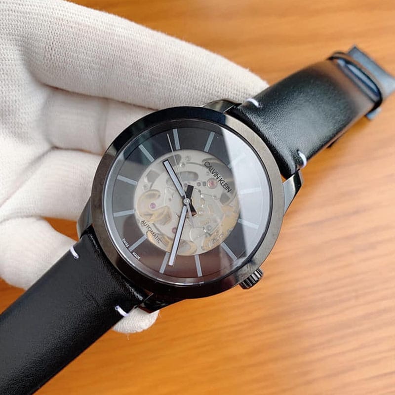 Montre Calvin Klein Swing K9A244CY Skeleton montre automatique