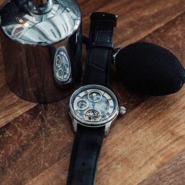 Earnshaw Longitude shadow ES 8063 01 Conteenium 7