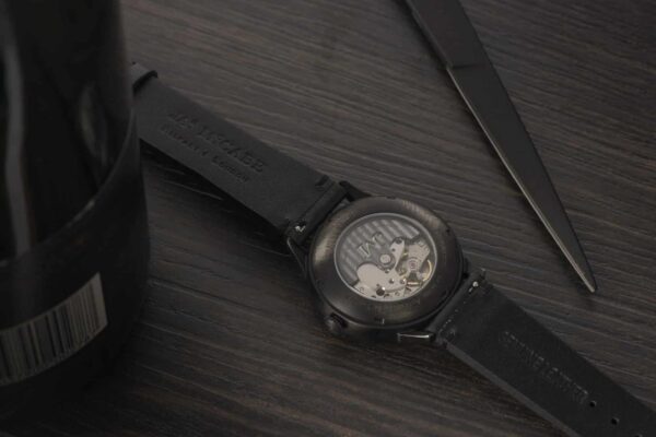 FUMEE BLACK 9