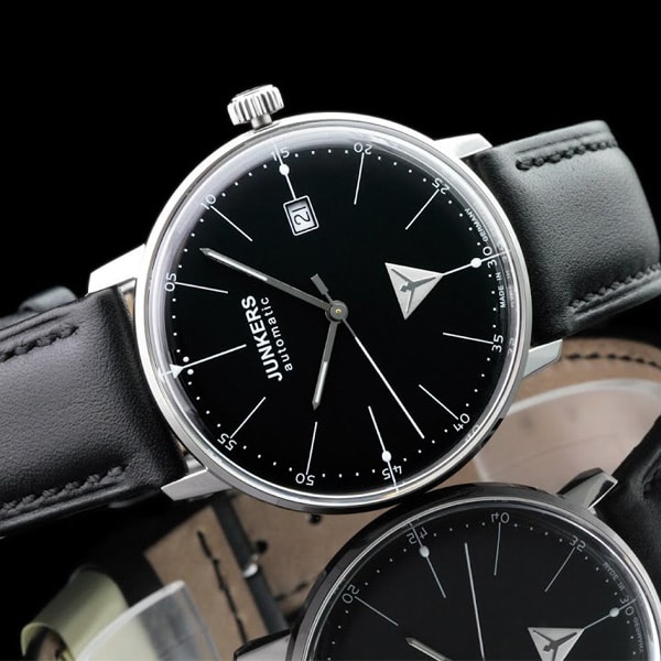 MONTRE JUNKERS BAUHAUS ACIER