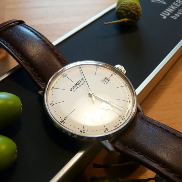 N bauhaus 6050 5 M 10