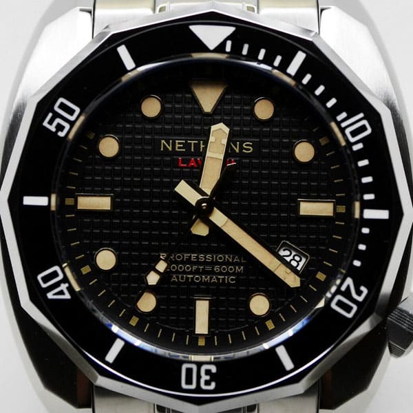 NETHUNSSTEELCONTEENIUM LS211 5