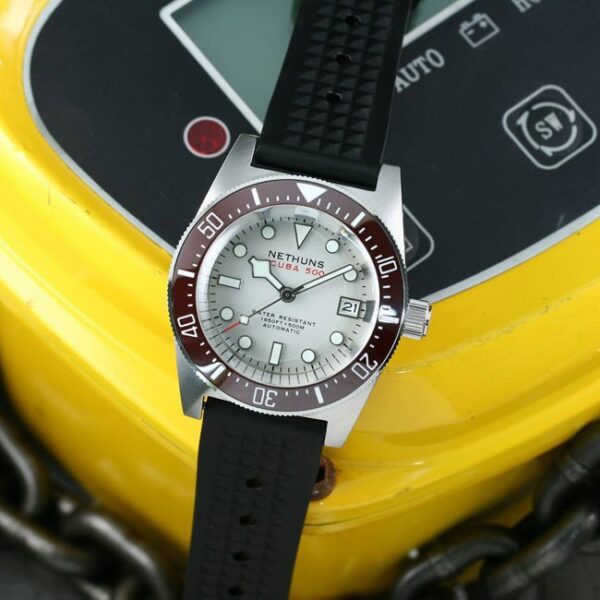 NETHUNS SS524 Conteeniumontre 6