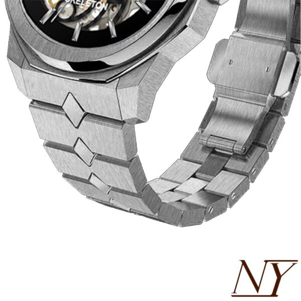 Nappey Skeleton Silver and Black