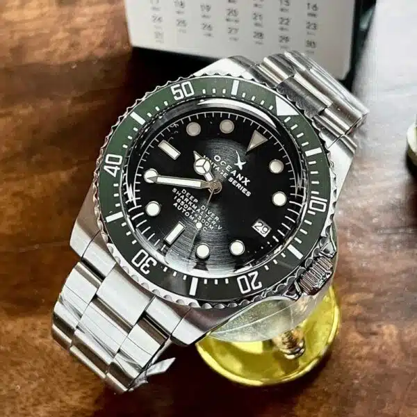 OceanX Sharkmaster V VSMS526 Conteenium 3