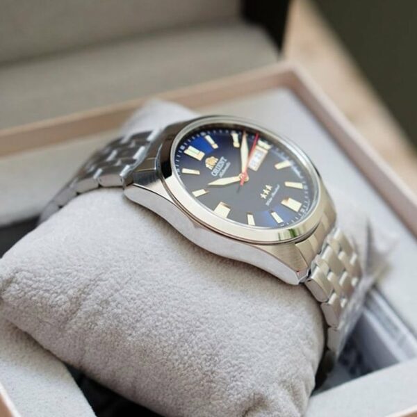 Orient 3 stars RA AB0019L19B Conteenium 8