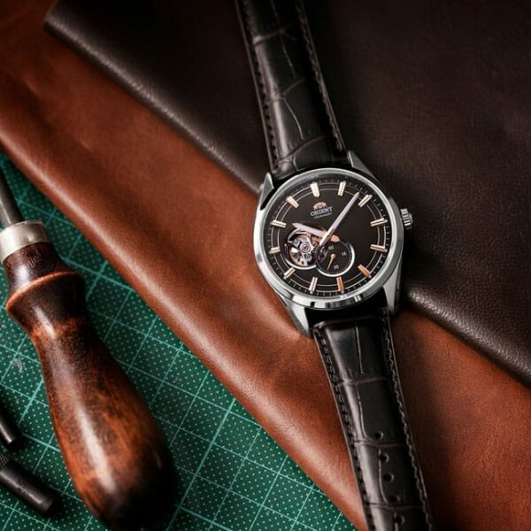 Orient Contemporary2 RA AR0005Y Conteenium 9