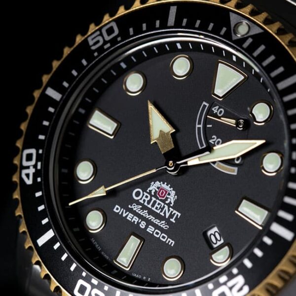 Orient RA EL0003B Triton Conteenium 11