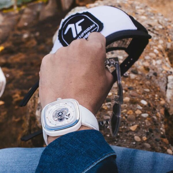 P1C 01 ALBA SevenFridayConteenium 13