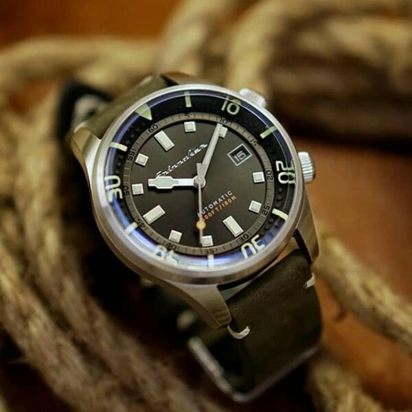 Spinnaker SP 5062 02 Bradner Conteenium 8