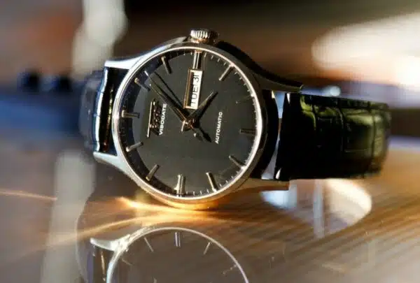 T0194303605101 tissot 900x608 3