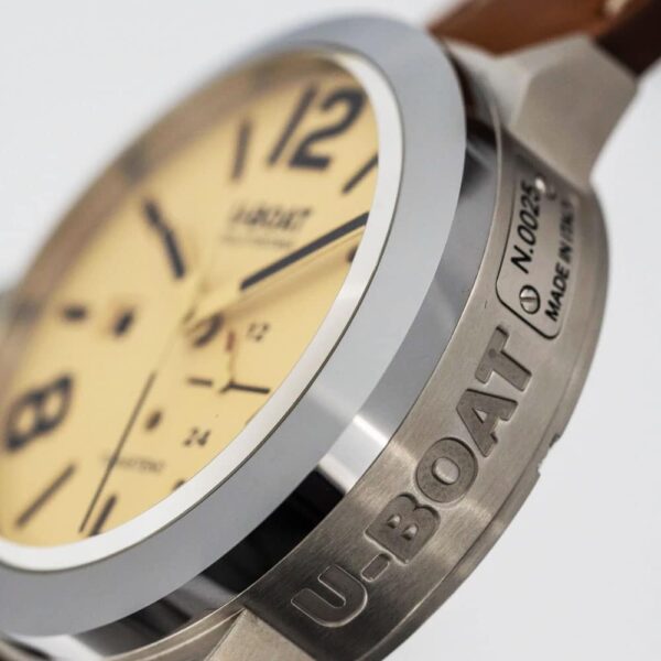 U BOAT Classico Date 8071 Conteenium 5