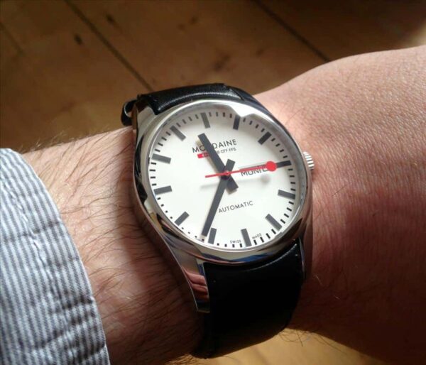 dial mondaine a132 30345 11sbb