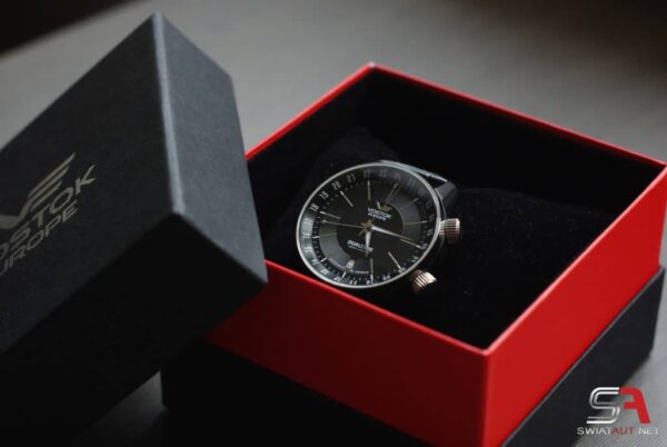 MONTRE VOSTOK-EUROPE GAZ 14 LIMOUSINE DUALTIME NOIR
