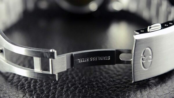 shot 14 buckle