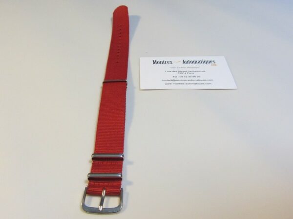 vertical rouge nato 20 mm 900x674 3