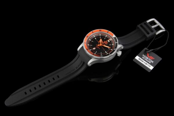 MONTRE VOSTOK-EUROPE ANCHAR SUBMARINE TITANIUM LINE