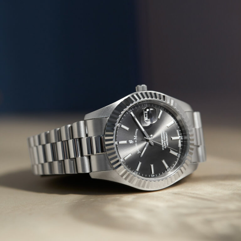 JWN01702 a