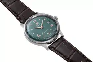 RA AC0023E a