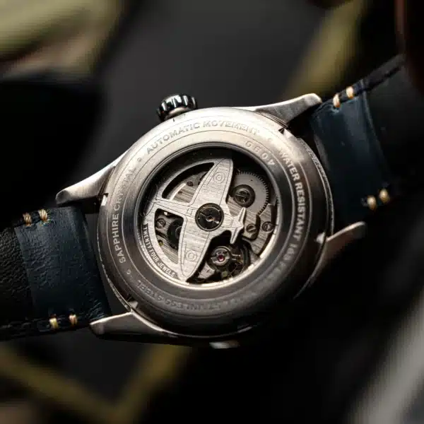 Watch AVI 8 AV 4090 05 c