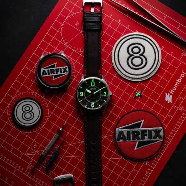 Watch AVI 8 AV 4090 08 b