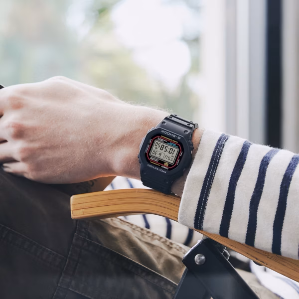 Watch Casio DW 5600RL 1ER a