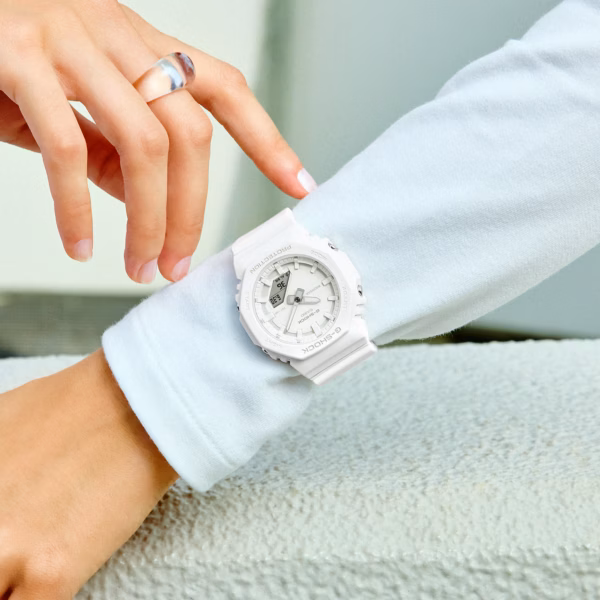 Casio Watch GMA P2100 7AER c
