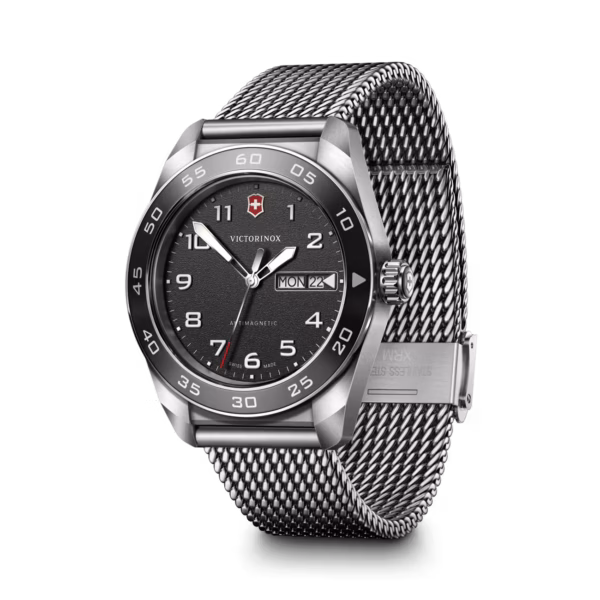 Victorinox Watch 242043 c