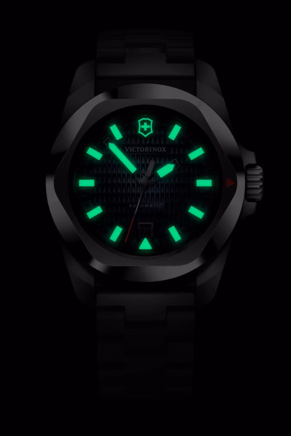 Victorinox Watch 242020 a