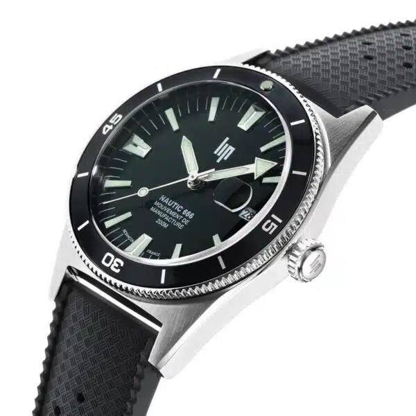 LIP Watch 676050 b