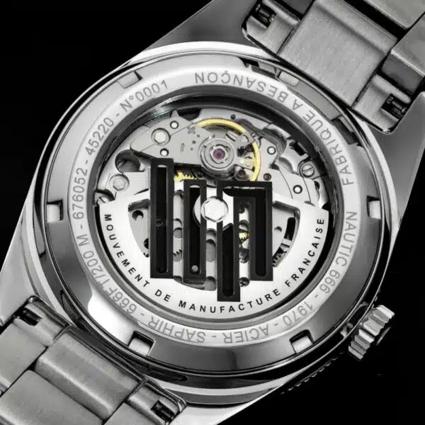LIP Watch 676052 e