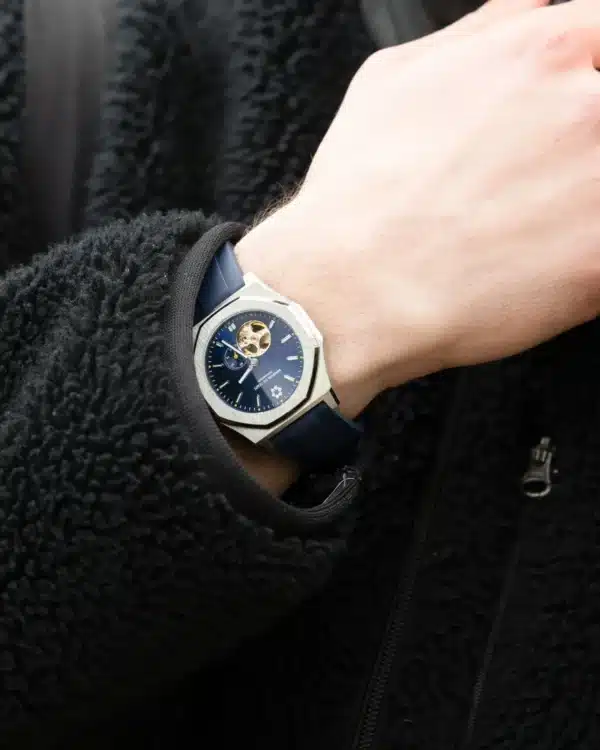 Maison du temps Watch MT DELTA COEUR OUVERT BLEU a