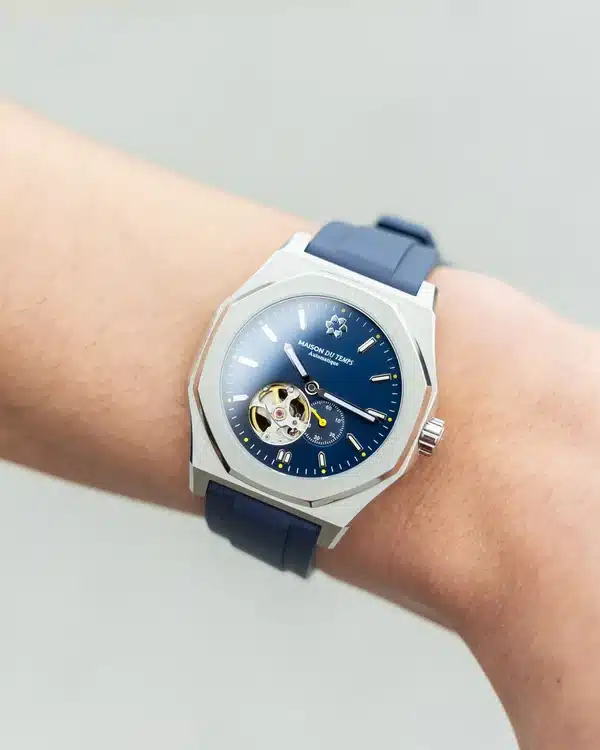 Maison du temps Watch MT DELTA COEUR OUVERT BLEU b