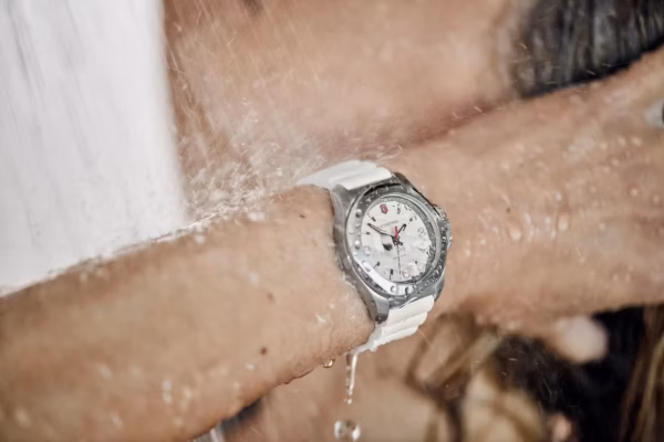 victorinox watch 241921 aa victorinox watch 241921 aa