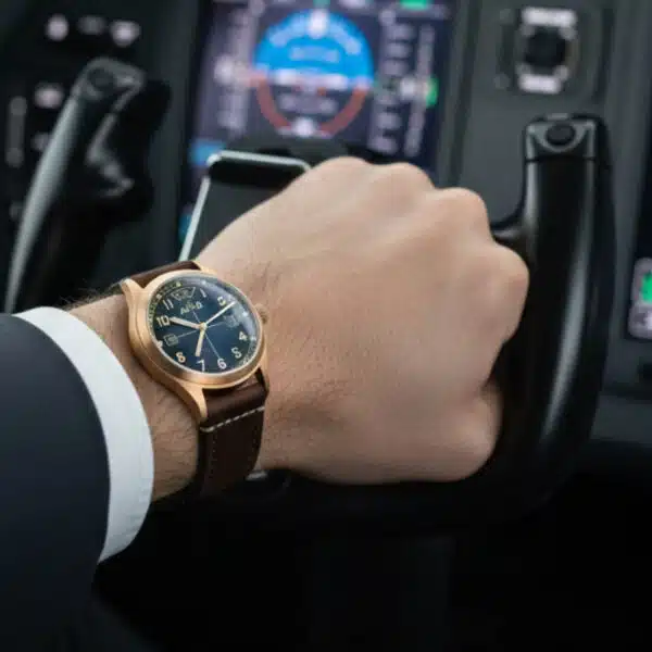 AVI 8 Watch AV 4145 02 a