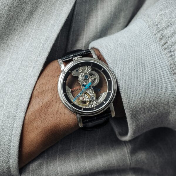 Earnshaw Watch ES 8225 01 b Earnshaw Watch ES 8225 01 b